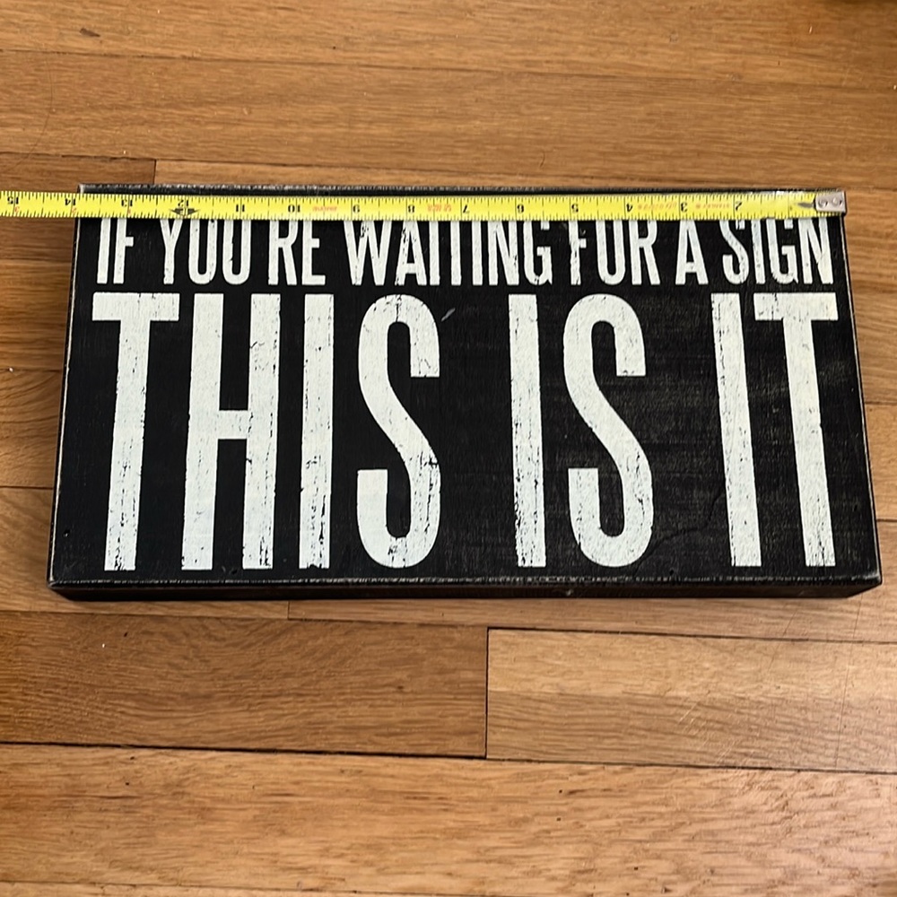 Decor - Picture 2 of 5